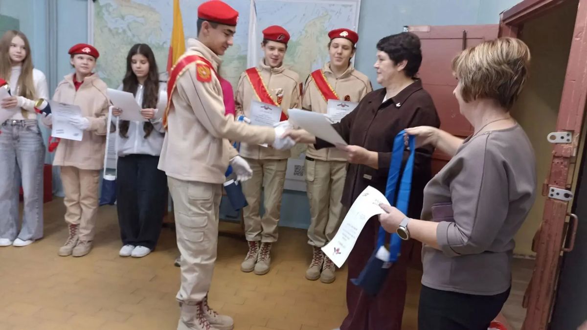 Спасибо молодым добровольцам! Спасибо молодым добровольцам!