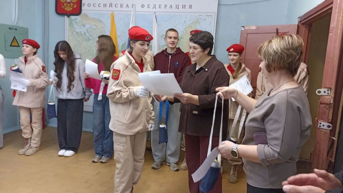 Спасибо молодым добровольцам! Спасибо молодым добровольцам!