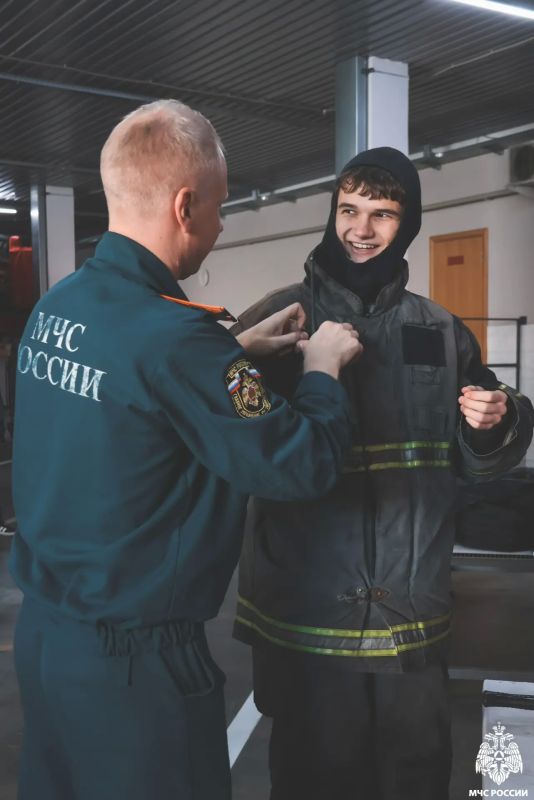 В 4 ПСЧ прошла экскурсия для учеников 38 школы В 4 ПСЧ прошла экскурсия для учеников 38 школы