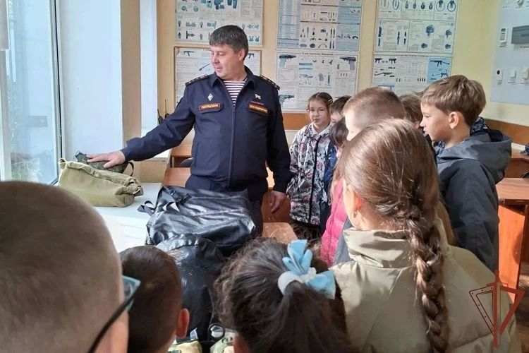 В Центральном округе Росгвардии проходят праздничные мероприятия, посвященные Дню отца В Центральном округе Росгвардии проходят праздничные мероприятия, посвященные Дню отца