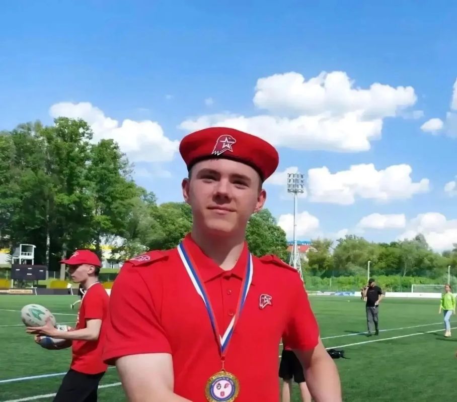 Губернатор Виталий Королев поблагодарил жителя Кувшиново за спасение соседки из горящего дома Губернатор Виталий Королев поблагодарил жителя Кувшиново за спасение соседки из горящего дома