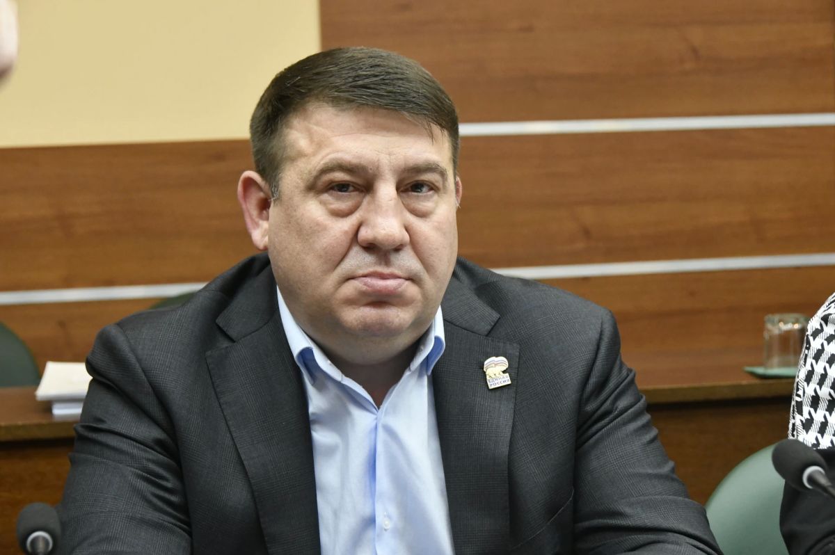 Бердников Дмитрий Валерьевич избран в Законодательное Собрание по областному списку территориальной группы Лихославльского одномандатного избирательного округа № 10 политической партии «Единая Россия»