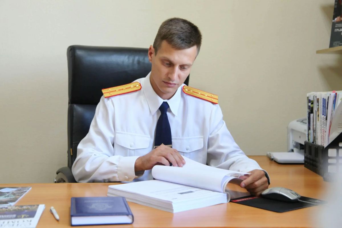 В Твери возбуждено уголовное дело в отношении начальника регистрационно-экзаменационного отдела регионального УГИБДД
