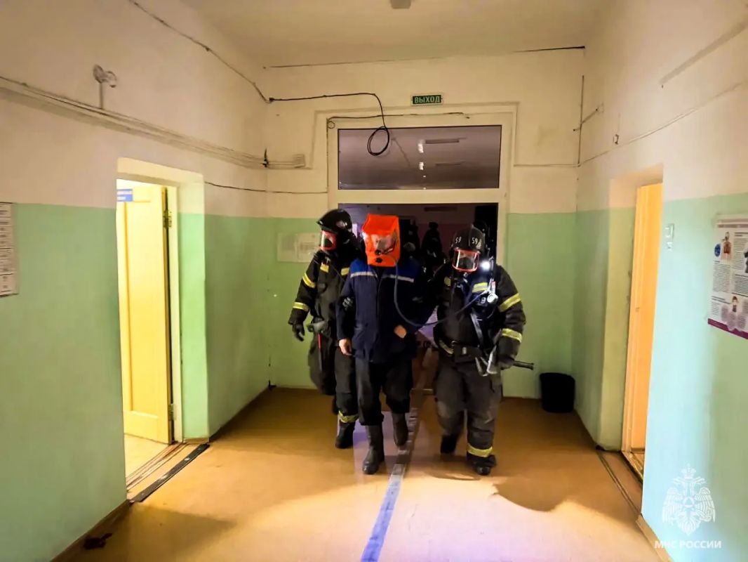 Пожарно-тактические учения прошли в Торжке Пожарно-тактические учения прошли в Торжке