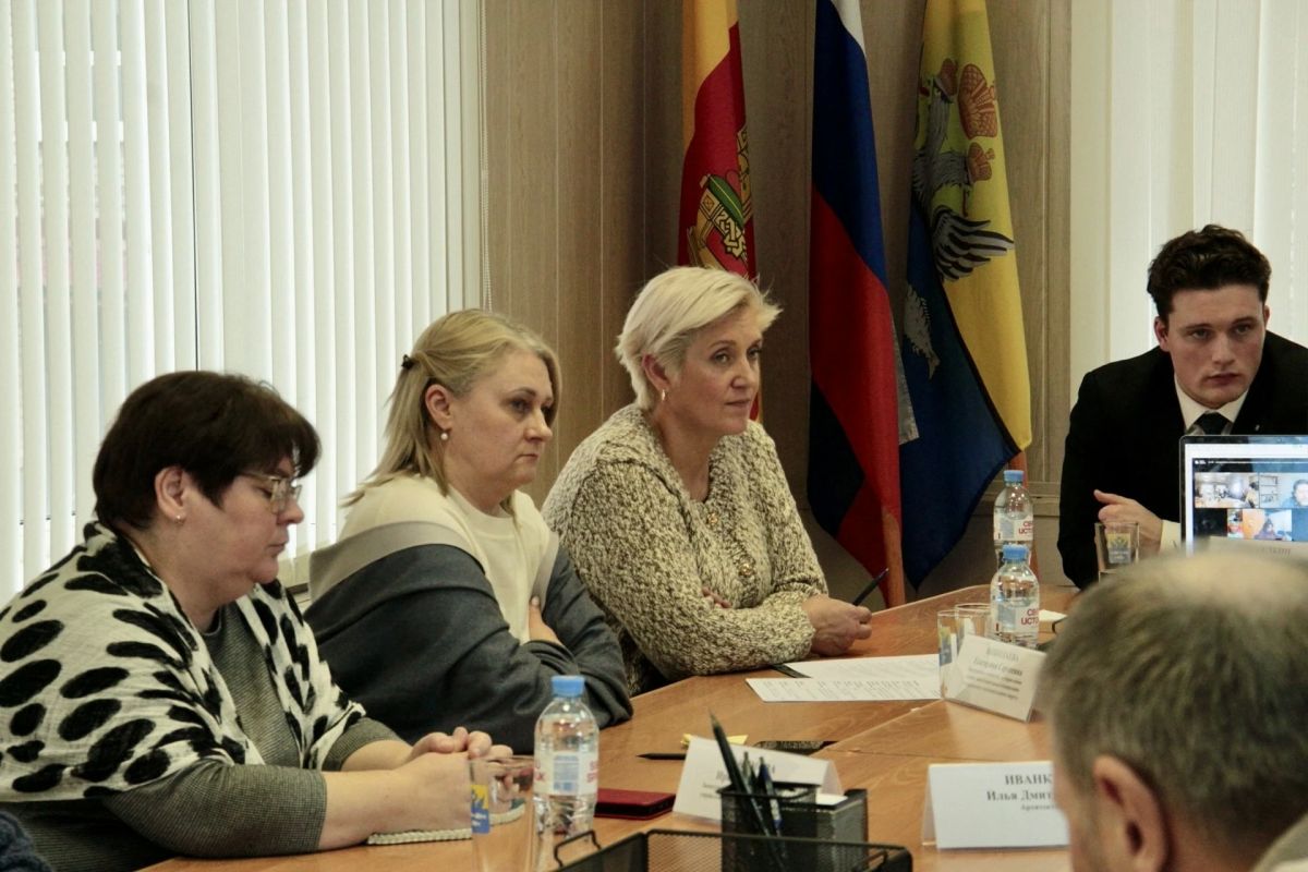 В администрации Осташковского округа состоялся круглый стол на тему «Сохранение историко-культурного наследия Осташкова: проблемы, механизмы поддержки и перспективы развития исторической среды» В администрации Осташковского округа состоялся круглый стол на тему «Сохранение историко-культурного наследия Осташкова: проблемы, механизмы поддержки и перспективы развития исторической среды»