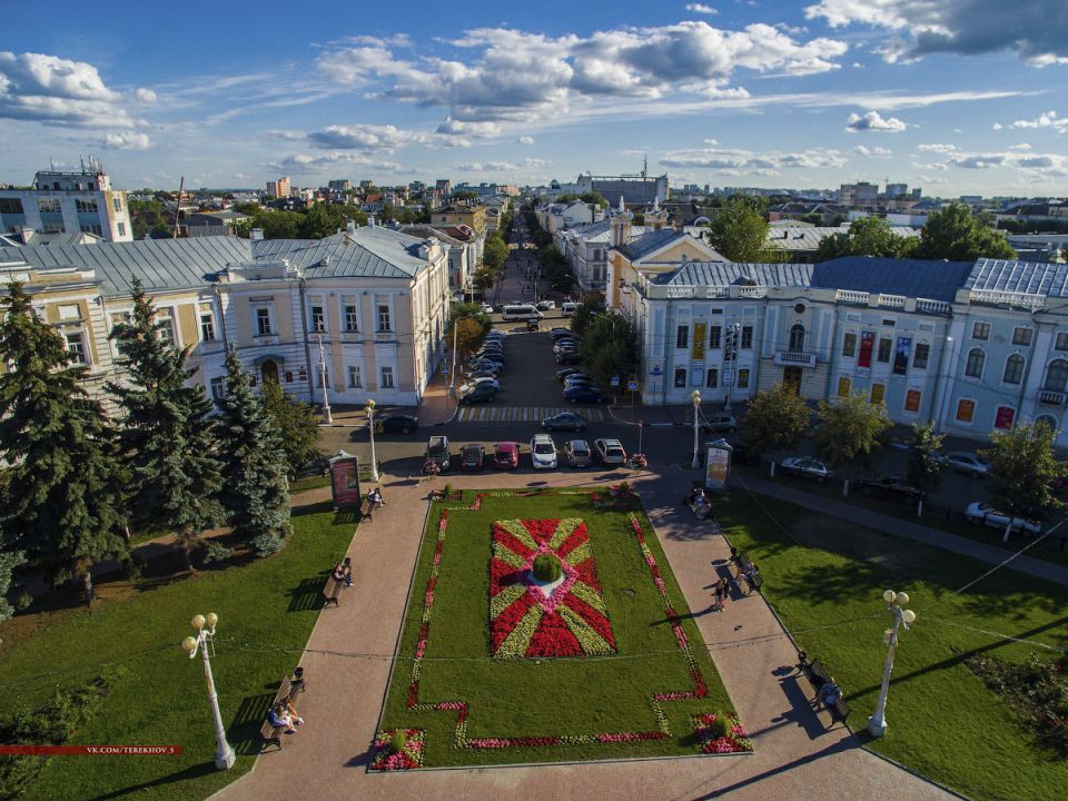 Взгляд станет томным и выразительным: главный секрет омолаживающего макияжа