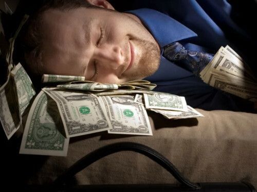 Как самостоятельно снять наличные и избежать подозрений: советы на вес золота