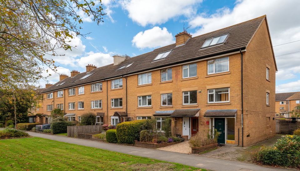 Расходы ЖКХ: кто на самом деле оплачивает роскошь коммуналов?