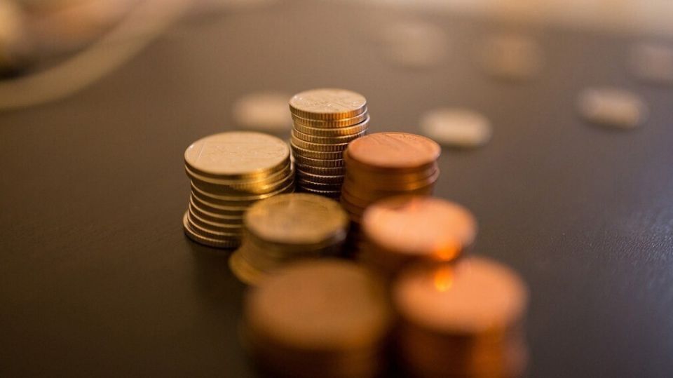 Размер платы за социальные услуги: как защитить свои права в 2025 году