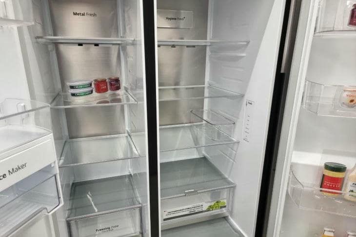Вот как нужно размораживать холодильник: способ, который сэкономит часы