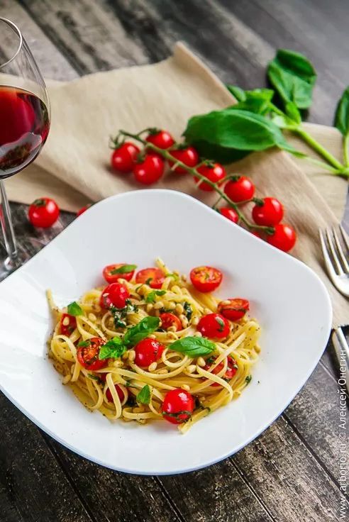 ����� � ����� � ���������: �������� � ������������ �� 15 �����